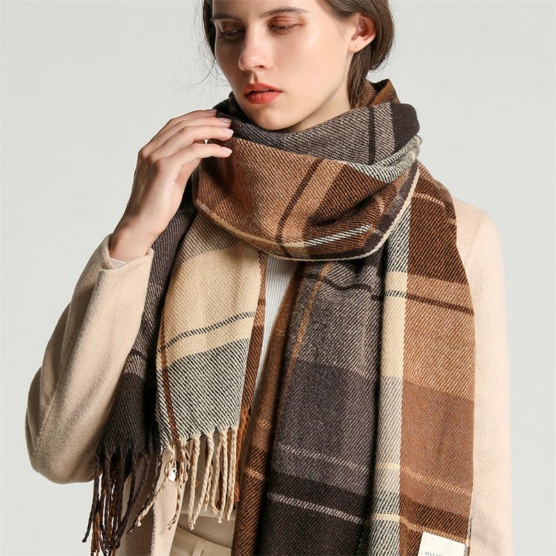 Eleganter Pashmina-Schal in Kaschmiroptik mit Quaste