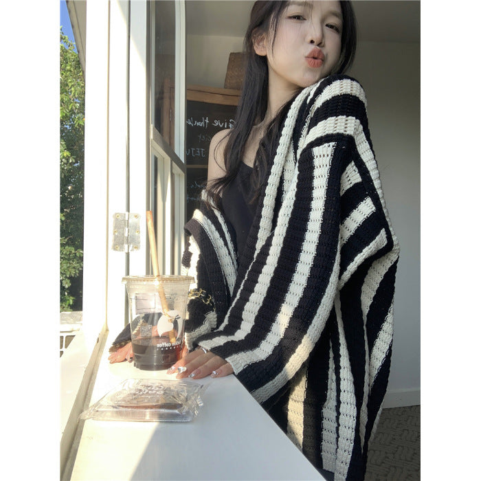 Women's Autumn V-neck Sweater Coat Hooded Striped Cardigan