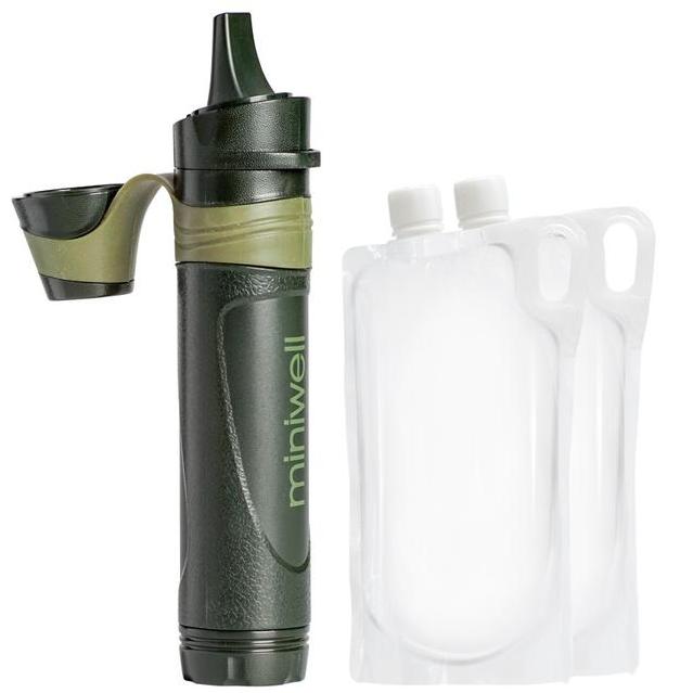 Filtro de água portátil em forma de canudo