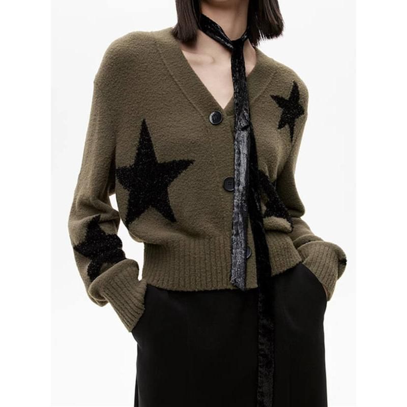 Women Stars Pattern V-Neck Cardigan