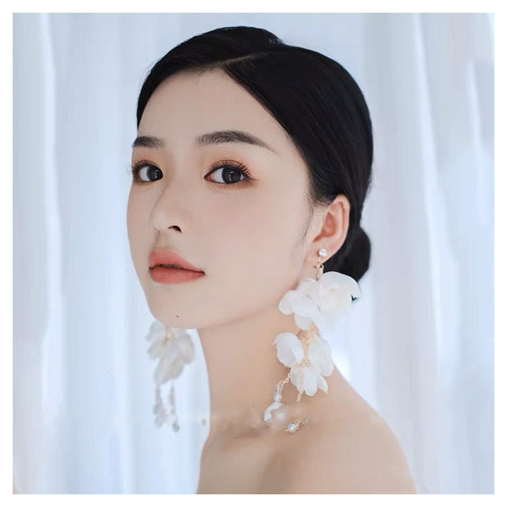 Xianmei Handmade Silk Cloth Flower Bud Earrings Beautiful