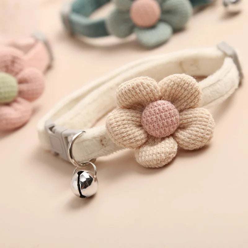 adjustable cat collar with flower and bell, view 8 - MRSLM