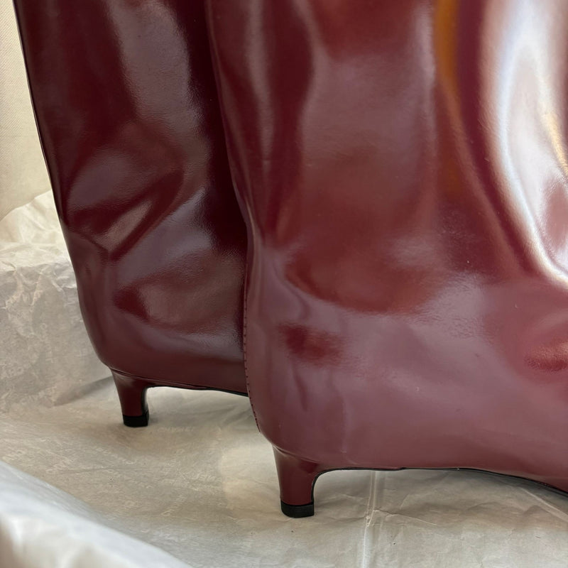 women's minimalist stiletto boots, view 2 - MRSLM