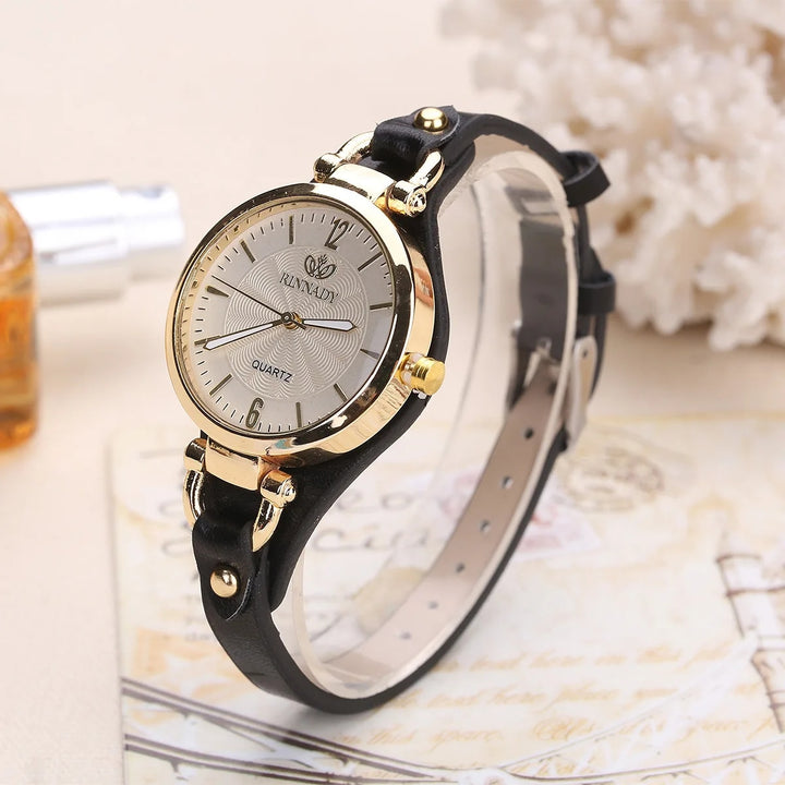 Elegant Leather Strap Quartz Women's Watch - Casual Chic Wristwatch for Everyday Elegance
