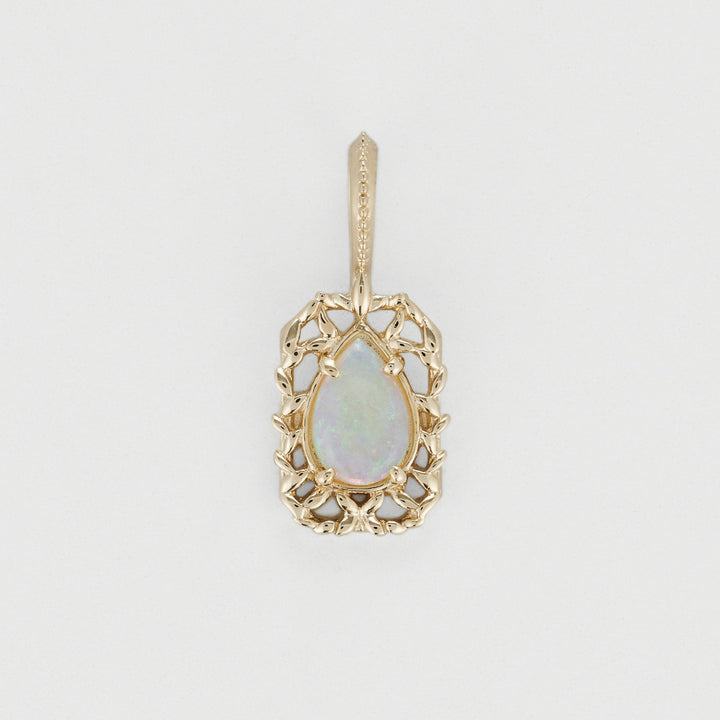 14K Gold African Australian Pendant Headwear