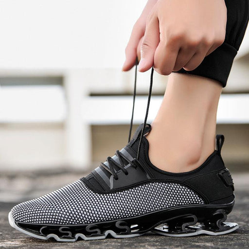 Men's knit mesh running shoes, view 3 - MRSLM