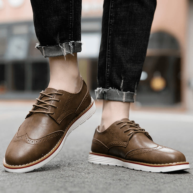 Men Breathable Pointy-Toe Vintage Oxfords Soft Sole Non Slip Casual Leather Shoes - MRSLM