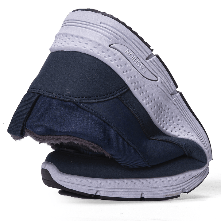 Men Soft Sole Slip Resistant plus Velvet Thicken Warm Outdoor Running Shoes - MRSLM