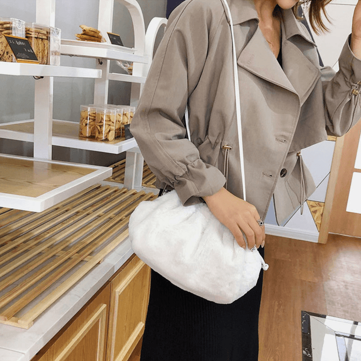 Women Plush Pouch Crossbody Bag Fashion Cloud Bag Shoulder Bag - MRSLM