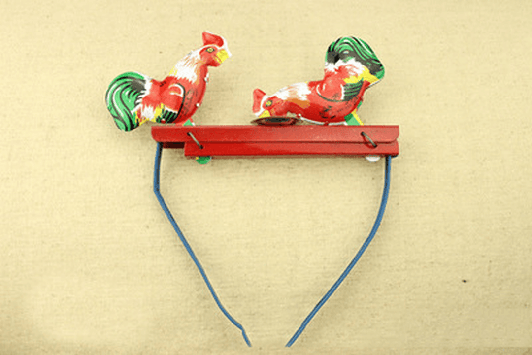 Children'S Wind-Up Iron Leap Frog Toy - MRSLM