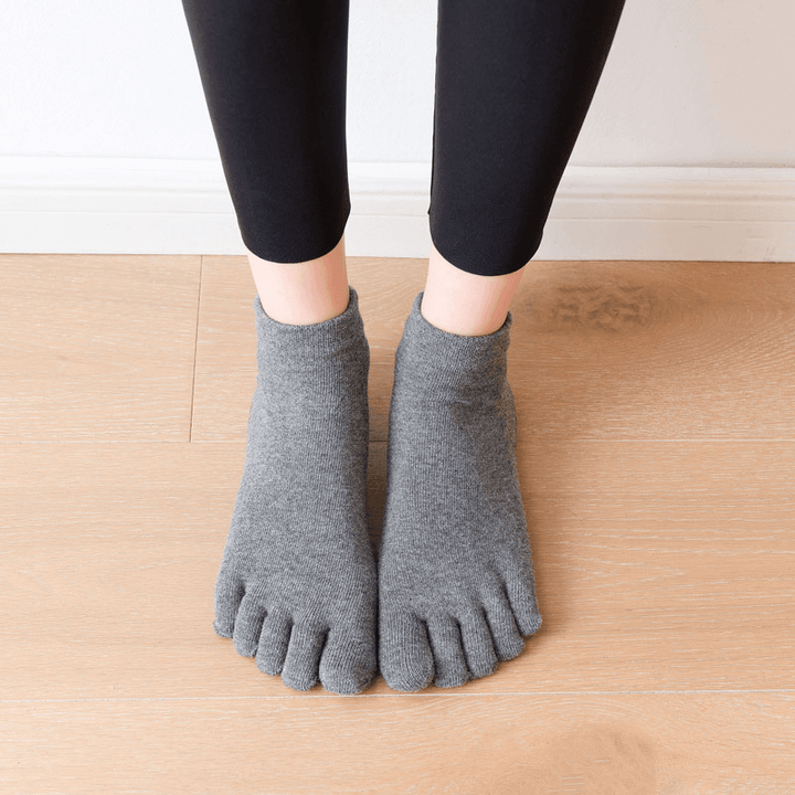 Combed Cotton All-Inclusive Five-Finger Socks Dot Glue Dance Yoga Socks - MRSLM
