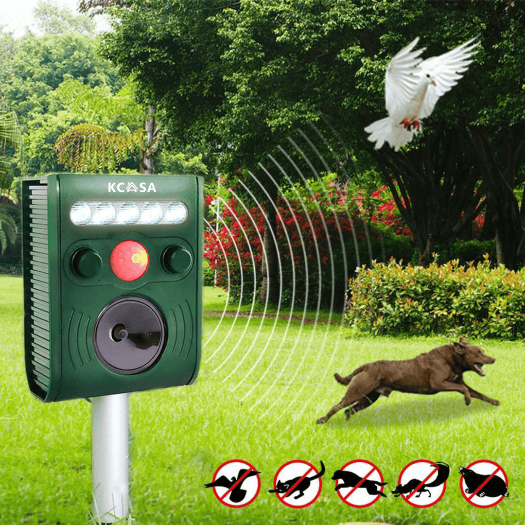 Ultrasonic PIR Sensor Animal Repeller Ler Garden Flash Light Dog Cat Pet - MRSLM