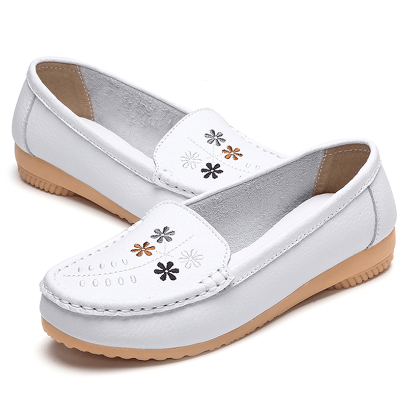 Flower Embroidery Casual Slip on Flat Shoes - MRSLM