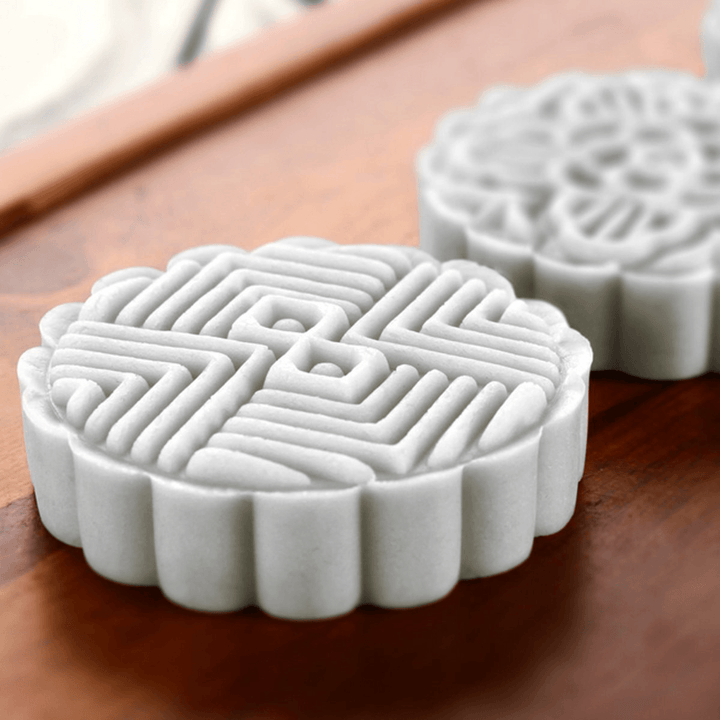 75G 8 Flower Stamps Moon Cake DIY Mould Hand Pressure Biscuit Pastry Mold Baking Tool - MRSLM