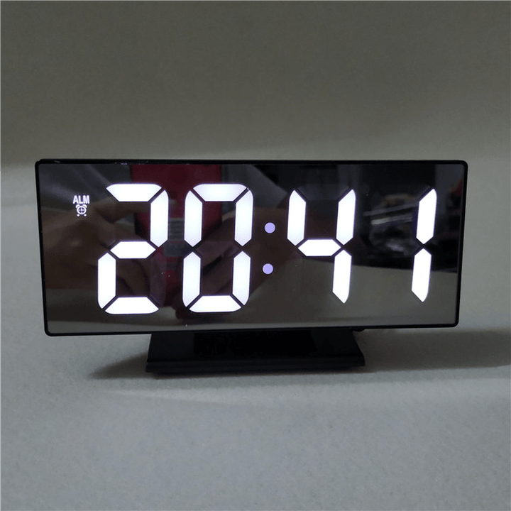 Digital Alarm Clock Mutifunction LED USB Charging Mirror Alarm Home Decor Desk Clock - MRSLM