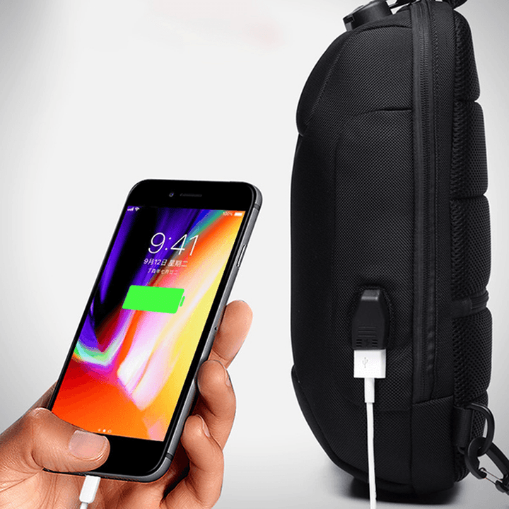 Men Outdoor USB Anti-Thfet Multifunctional Large Capacity Waterproof Chest Bag - MRSLM