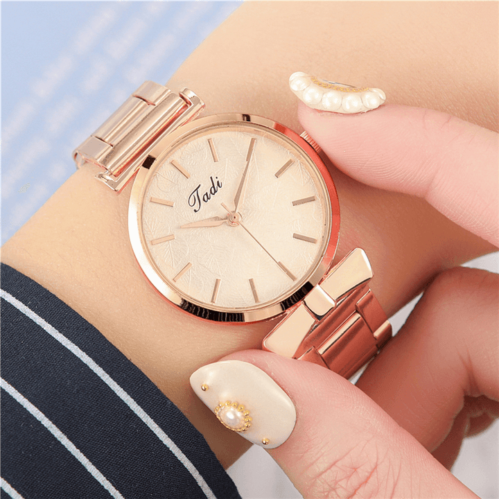 Deffrun Elegant Design No Number Dial Casual Ladies Wrist Watch Rose Gold Case Full Alloy Quartz Watch - MRSLM