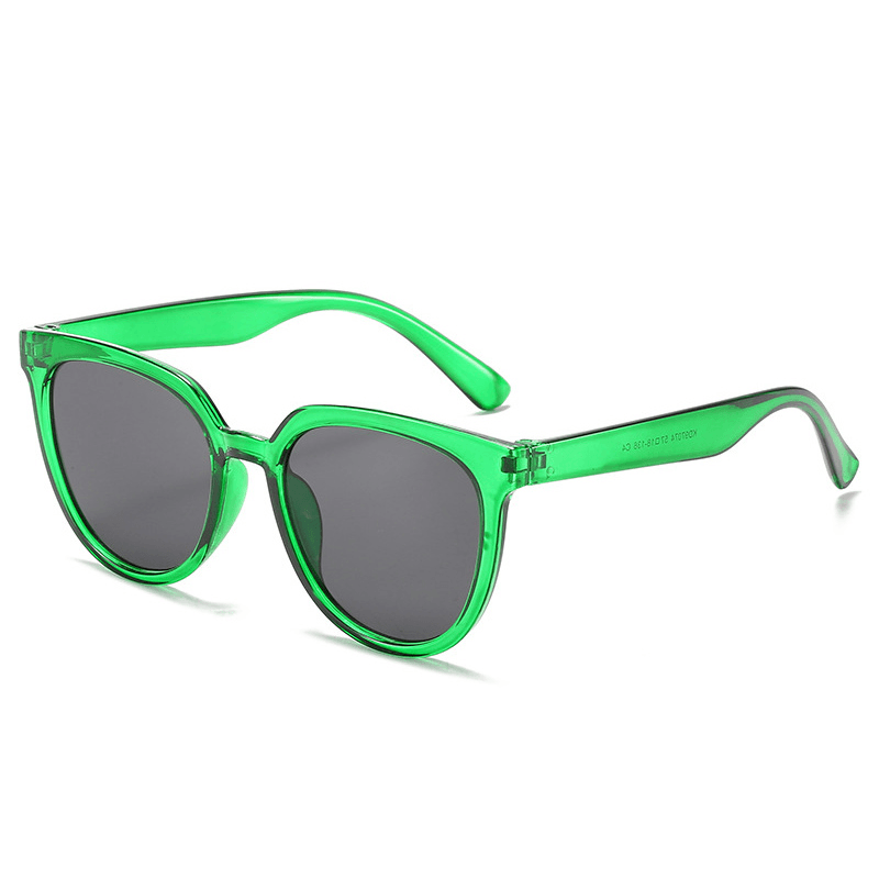 New Milk Tea Color Retro Cat Eye Sunglasses for Ladies - MRSLM