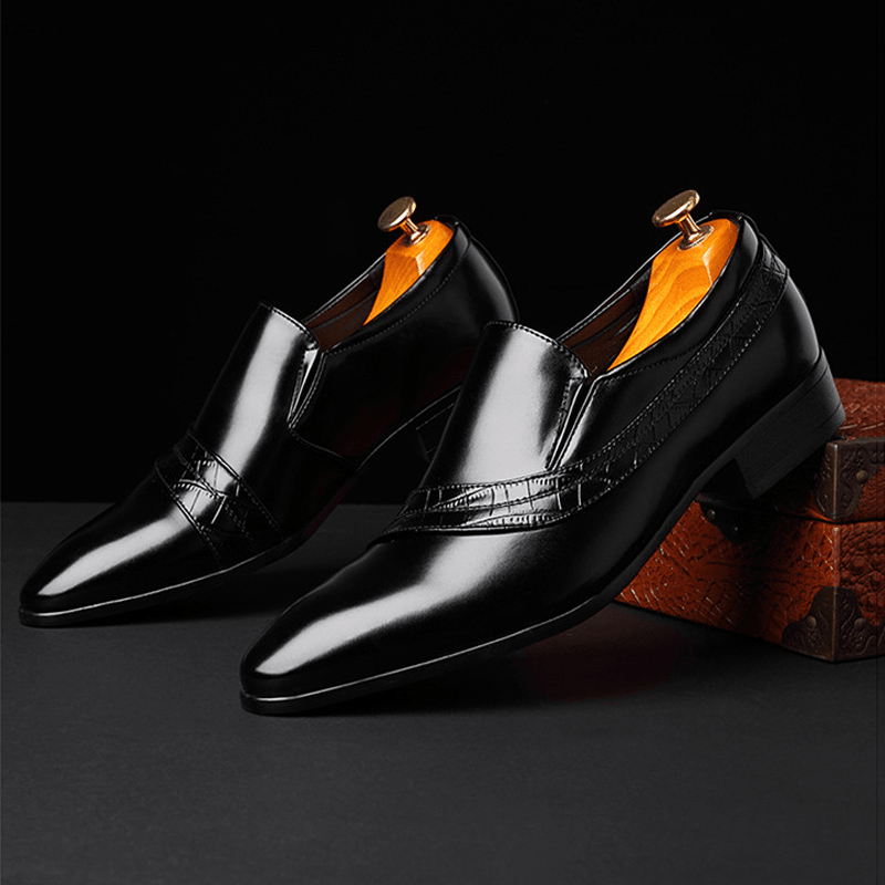 Men Leather Breathable Soft Sole Pointy Toe Retro Slip on Casual Dress Shoes - MRSLM