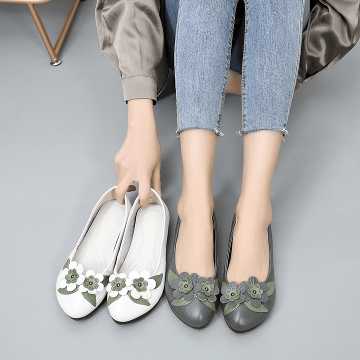 Women Flowers Decor Comfy Sole Soft Leather Loafers - MRSLM