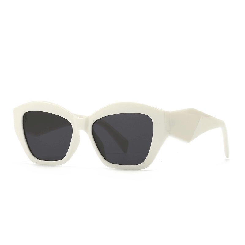 European and American Fashion Catwalk Small Frame Cat Eye Sunglasses - MRSLM