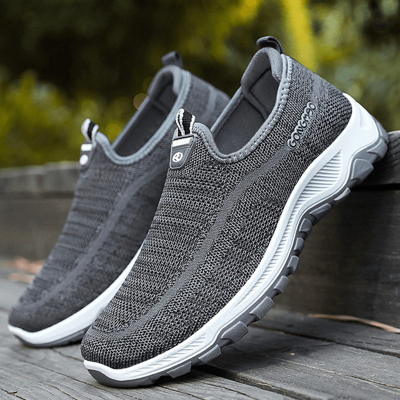 Men Breathable Fabric Comfy Soft Sole Slip on Old Peking Casual Running Shoes - MRSLM