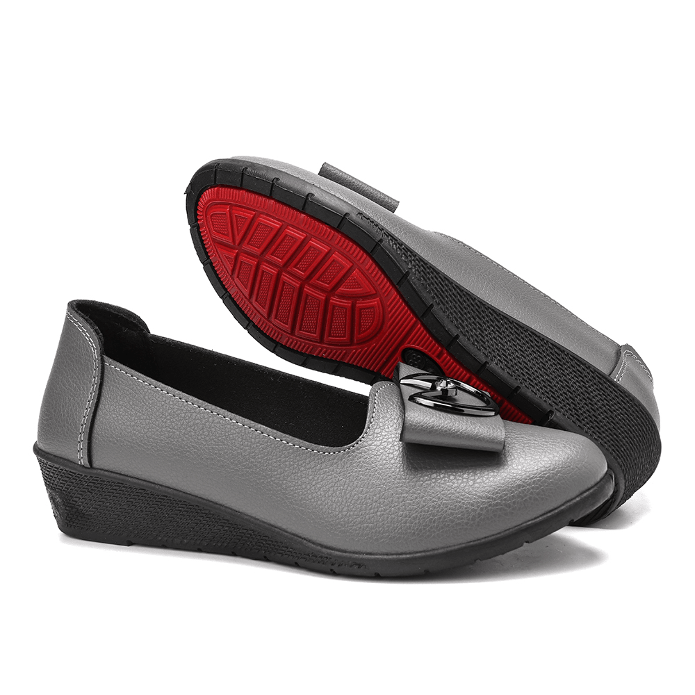 Women Metail Decor Comfy Sole Shallow Casual Slip on Loafers - MRSLM