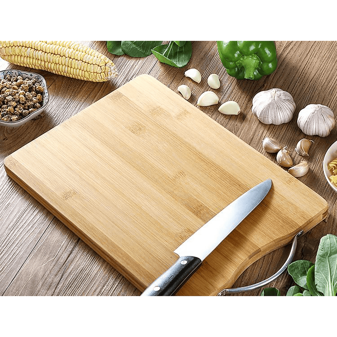 Wooden Chopping Board Bamboo Square Hangable Carbonised Cutting Board Thickened Kitchen Cutting Board - MRSLM