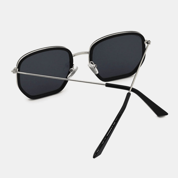 Women Metal Frame Retro Fashion Irregular Shpae UV Protection Sunglasses - MRSLM