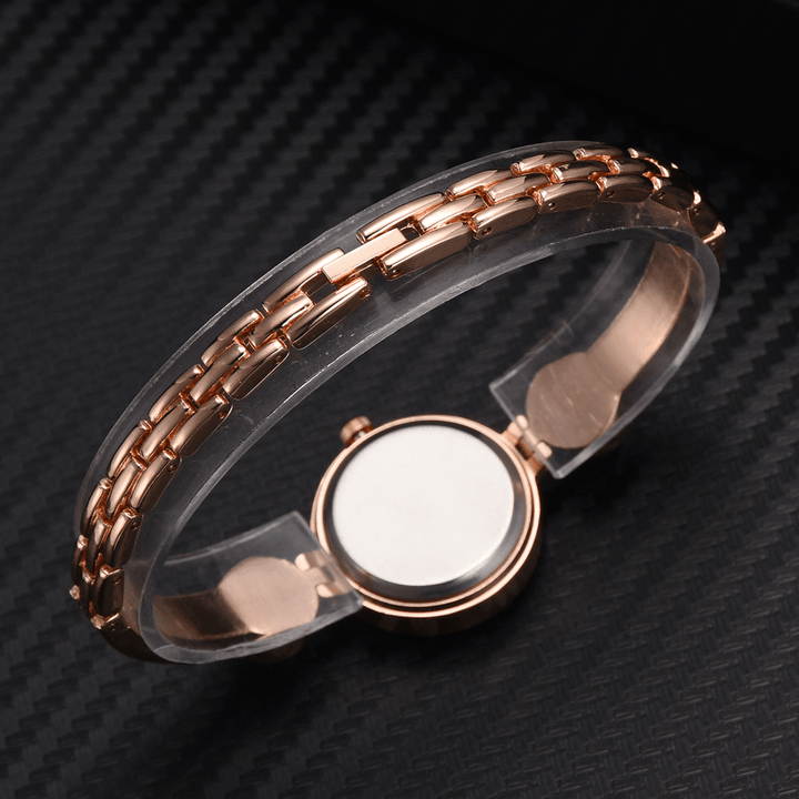 Deffrun DS159 Elegant Women Bracelet Watch Diamond Shining Quartz Watches - MRSLM