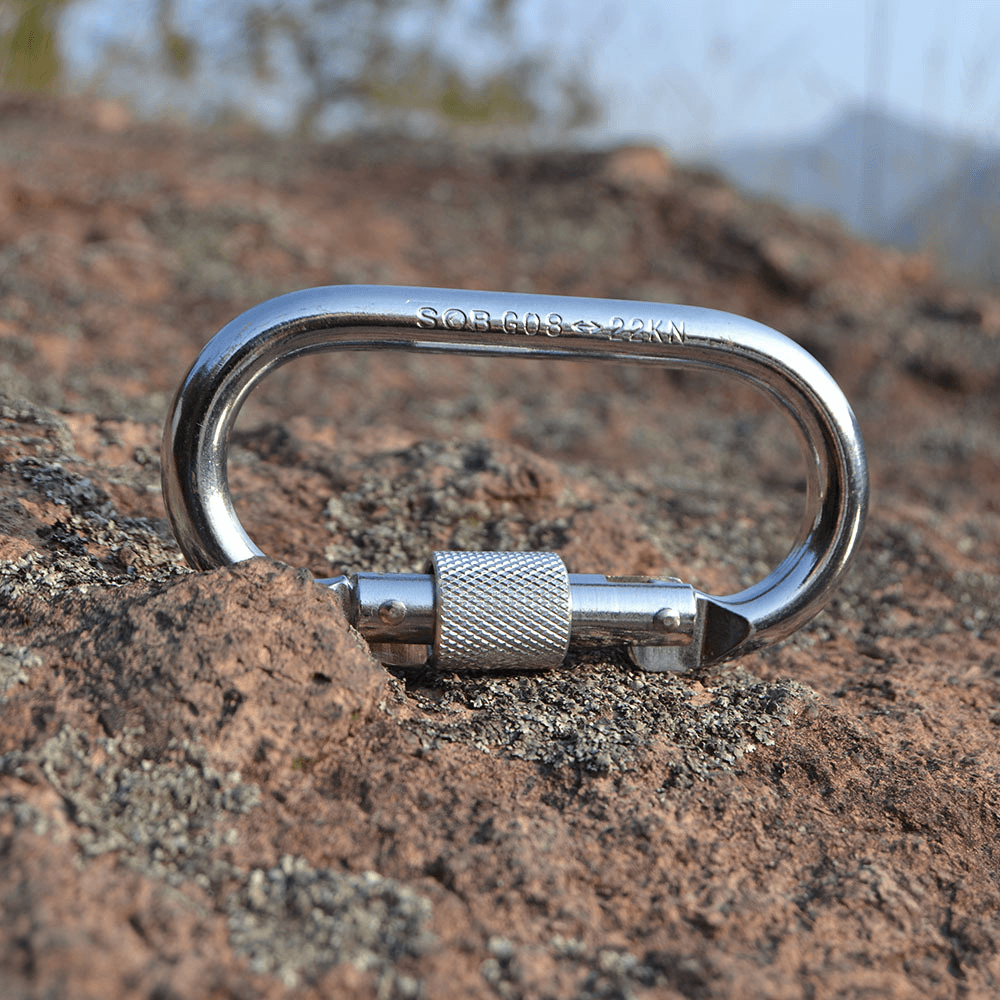 Xinda Alloy Steel O-Shaped Carabiner Buckle for Mountaineering Rock Climbing - MRSLM