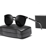 women's large frame retro sunglasses, view 6 - MRSLM