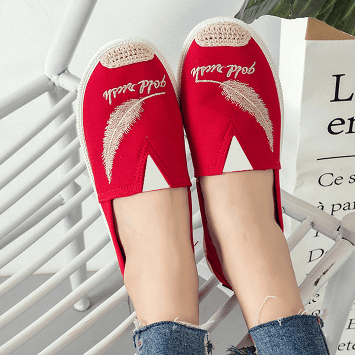 Women Pattern Embroidery Comfy Slip on Casual Canvas Flat Shoes - MRSLM