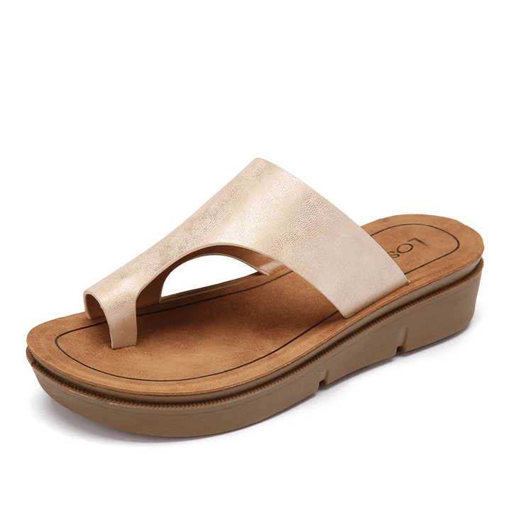 LOSTISY Women Toe Ring Slip on Soft Sole Casual Summer Sandals - MRSLM