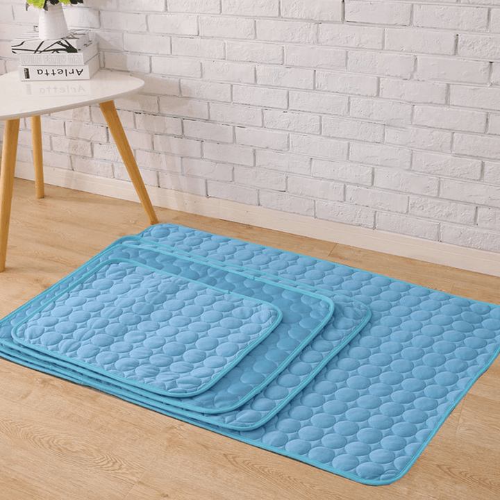 Pets Cooling Mat Non-Toxic Cool Pad Cooling Pad Bed Summer Dogs Cats Cushion - MRSLM