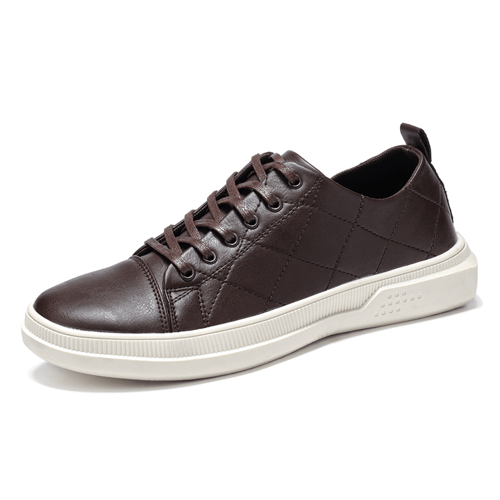 Men Pure Color Microfiber Leather Non Slip Soft Sole Casual Sneakers - MRSLM