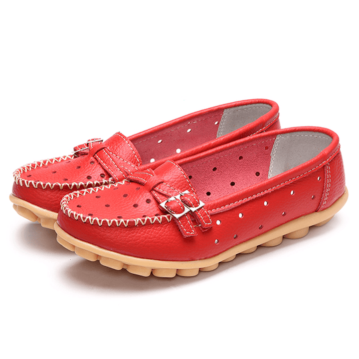 Women Flat Hollow Out Casual Soft Leather Slip on round Toe Loafers - MRSLM