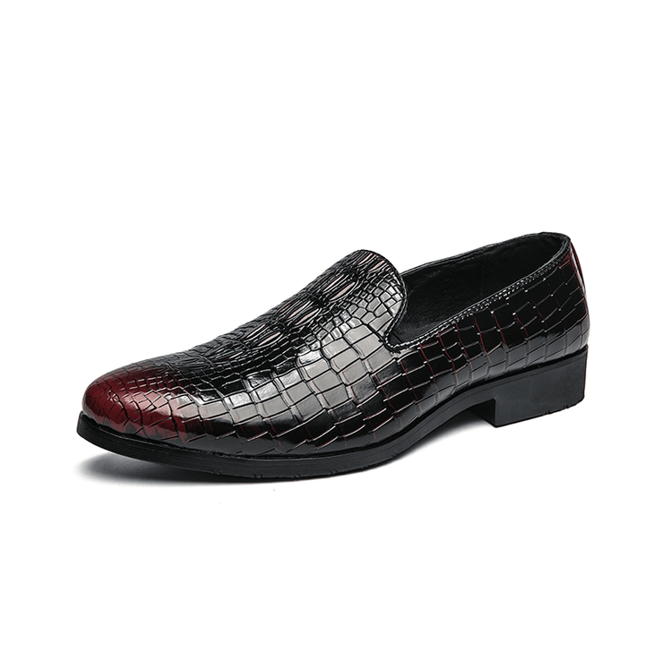 Men Leather Breathable Soft Sole Retro Plaid Pattern Slip on Casual Business Shoes - MRSLM