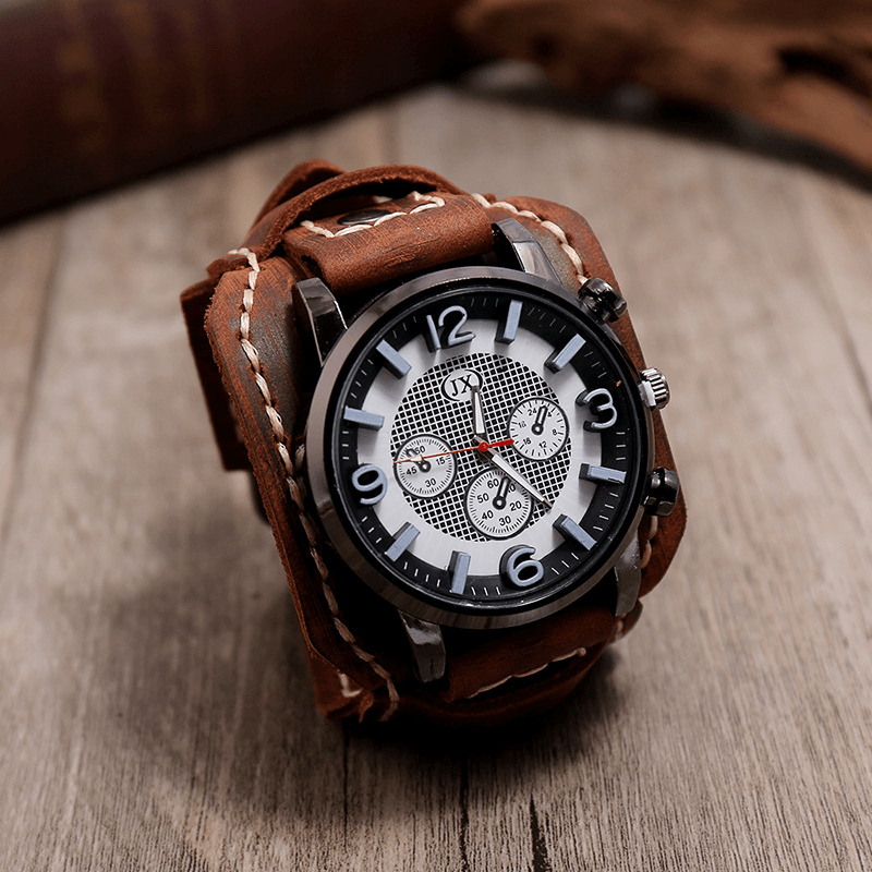 Deffrun Fashionable Cow Leather Band Men Wrist Watch Stereoscopic Numerals Design Quartz Watch - MRSLM