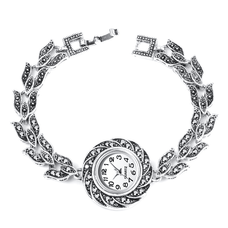 QINGXIYA K7 Gray Crystal Women Bracelet Watch Fashionable Retro Style Quartz Watch - MRSLM