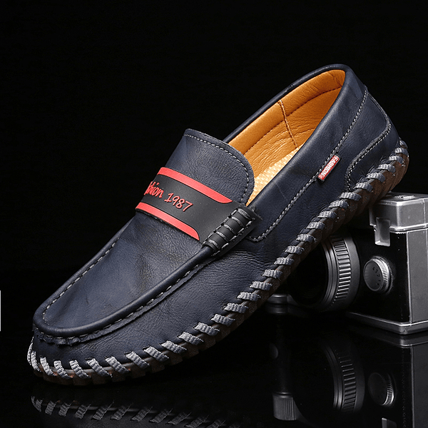 Men Cowhide Leather Breathable Hand Stitching Soft Sole Comfy Slip on Casual Shoes - MRSLM