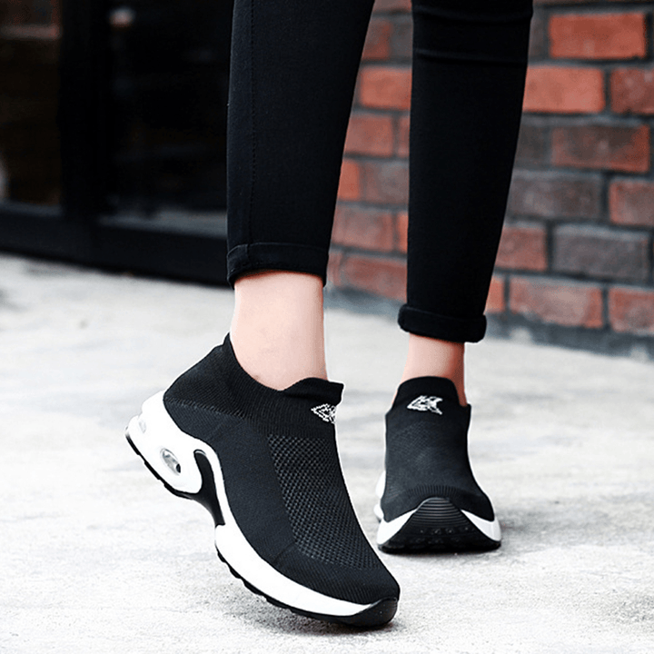 Women Light Mesh Walking Casual Comfy Slip on Sneakers - MRSLM