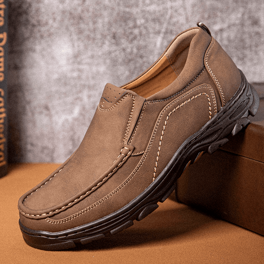 Menico Men Stitching Slip Resistant Lightweight Comfy Slip-On Casual Shoes - MRSLM