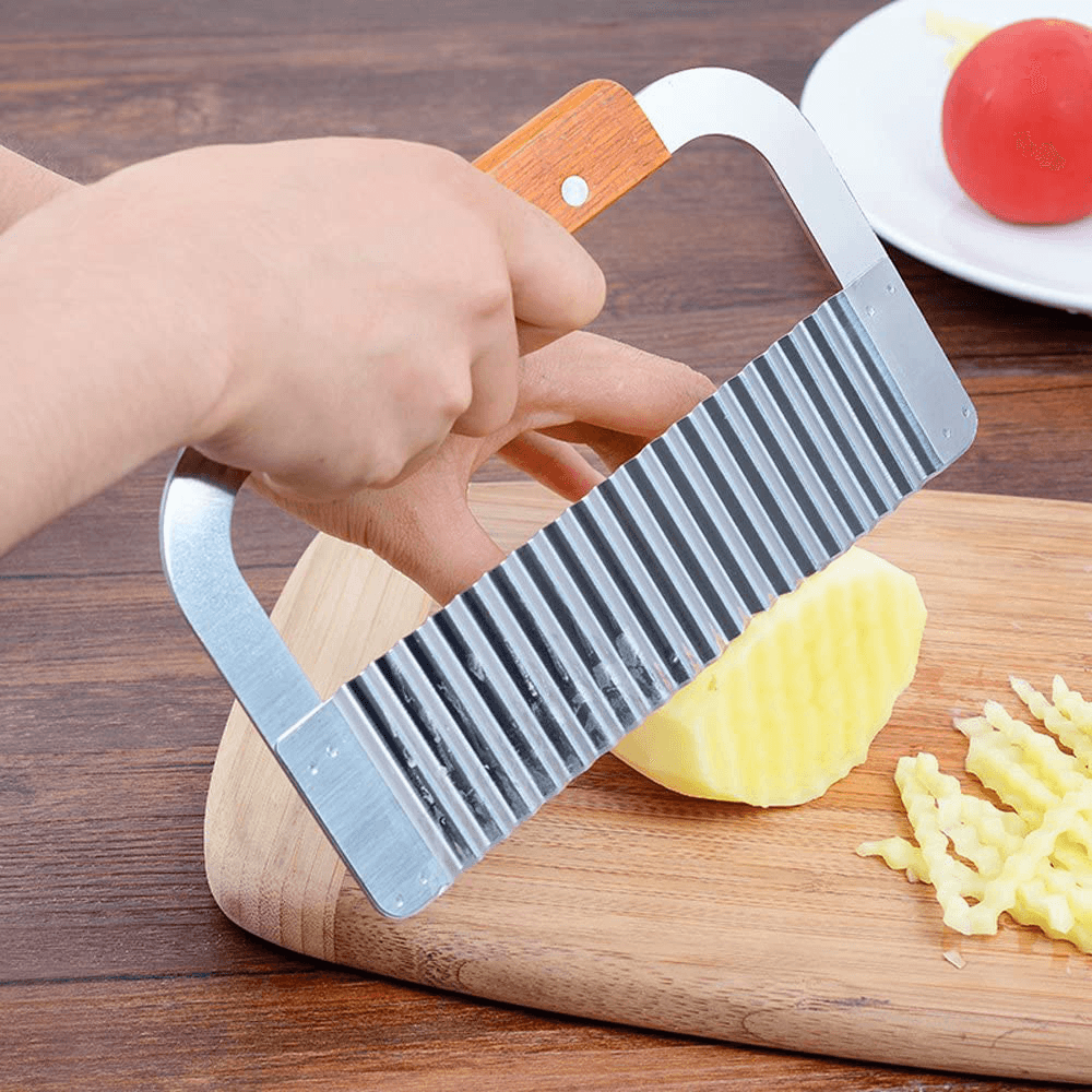 Kitchen Stainless Steel Crinkle Cutters Crinkle Cutting Tool French Fry Slicer Stainless Vegetable Salad Cucumbers Carrots Chopping Tool - MRSLM