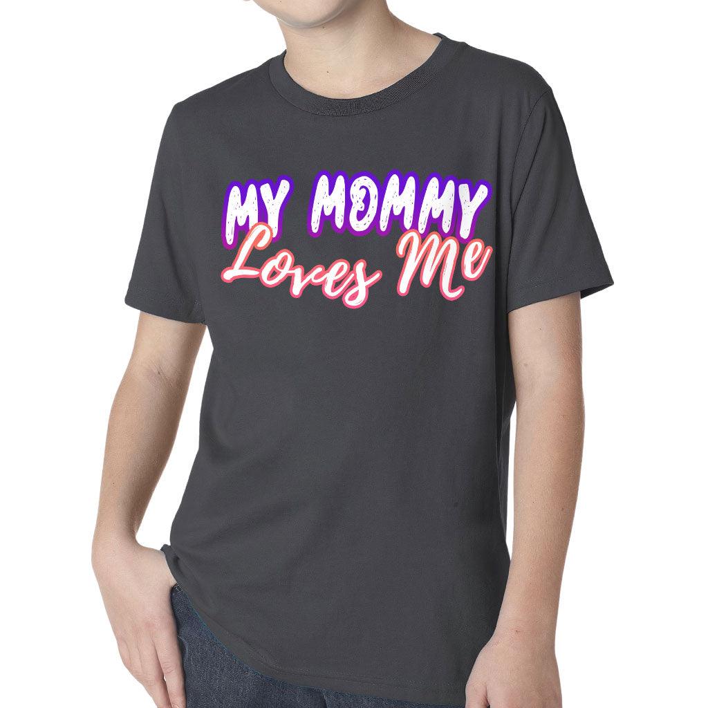 My Mom Loves Me Kids' Classic Fit T-Shirt - Kawaii T-Shirt - Themed Classic Fit Tee - MRSLM