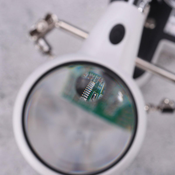 4.5x-11x Magnifier Desk Lamp Desktop Magnifying Glasses Repair Clampwith LED Light - MRSLM