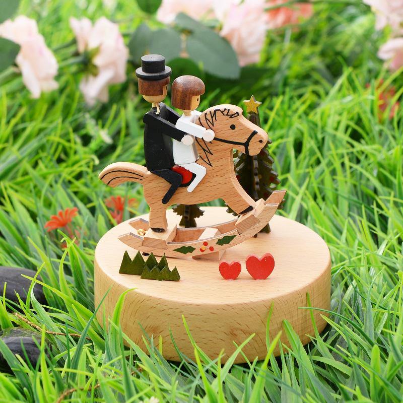Music Boxes Innovative Rotating Musical Box Wooden Music Box Table Decoration - MRSLM