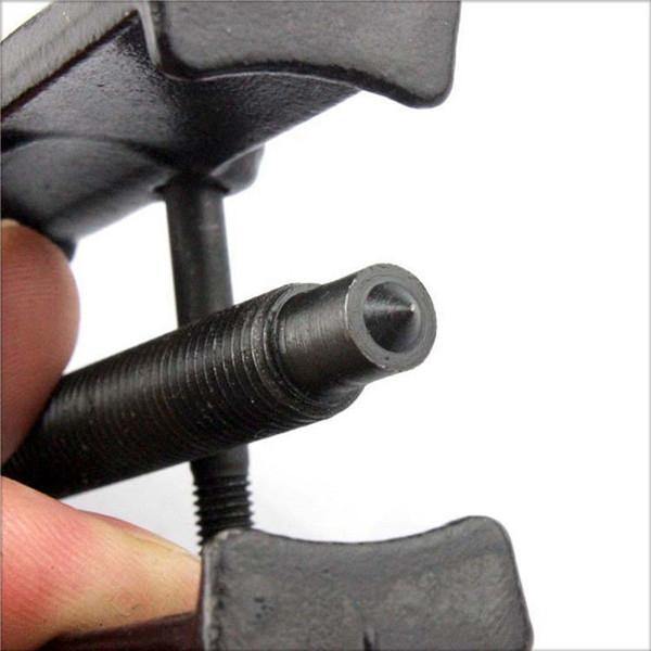 Two Jaw Gear Puller Twin Legs Wheel Bearing Bolt Gear Puller Remover Hand Tool - MRSLM