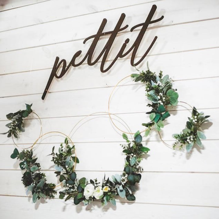 Beautiful Garland and Ring for Wedding Decor