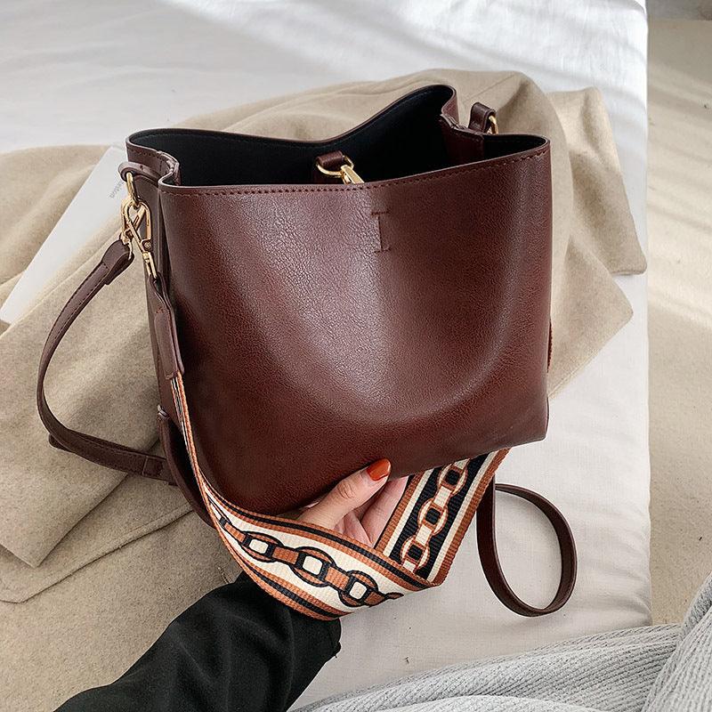 PU bucket bag with wide strap, view 4 - MRSLM